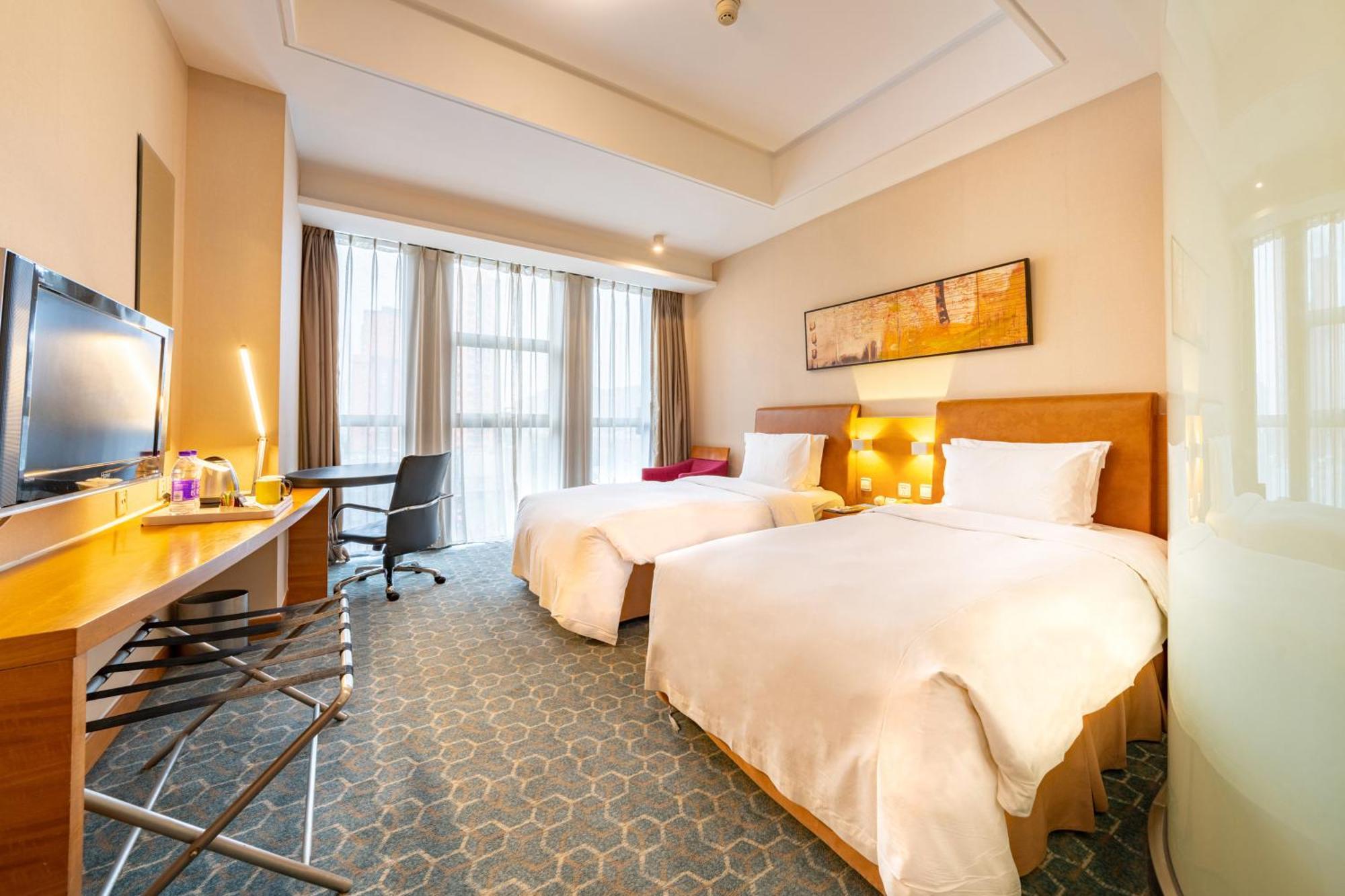 Holiday Inn Express Beijing Huacai By Ihg Exterior photo