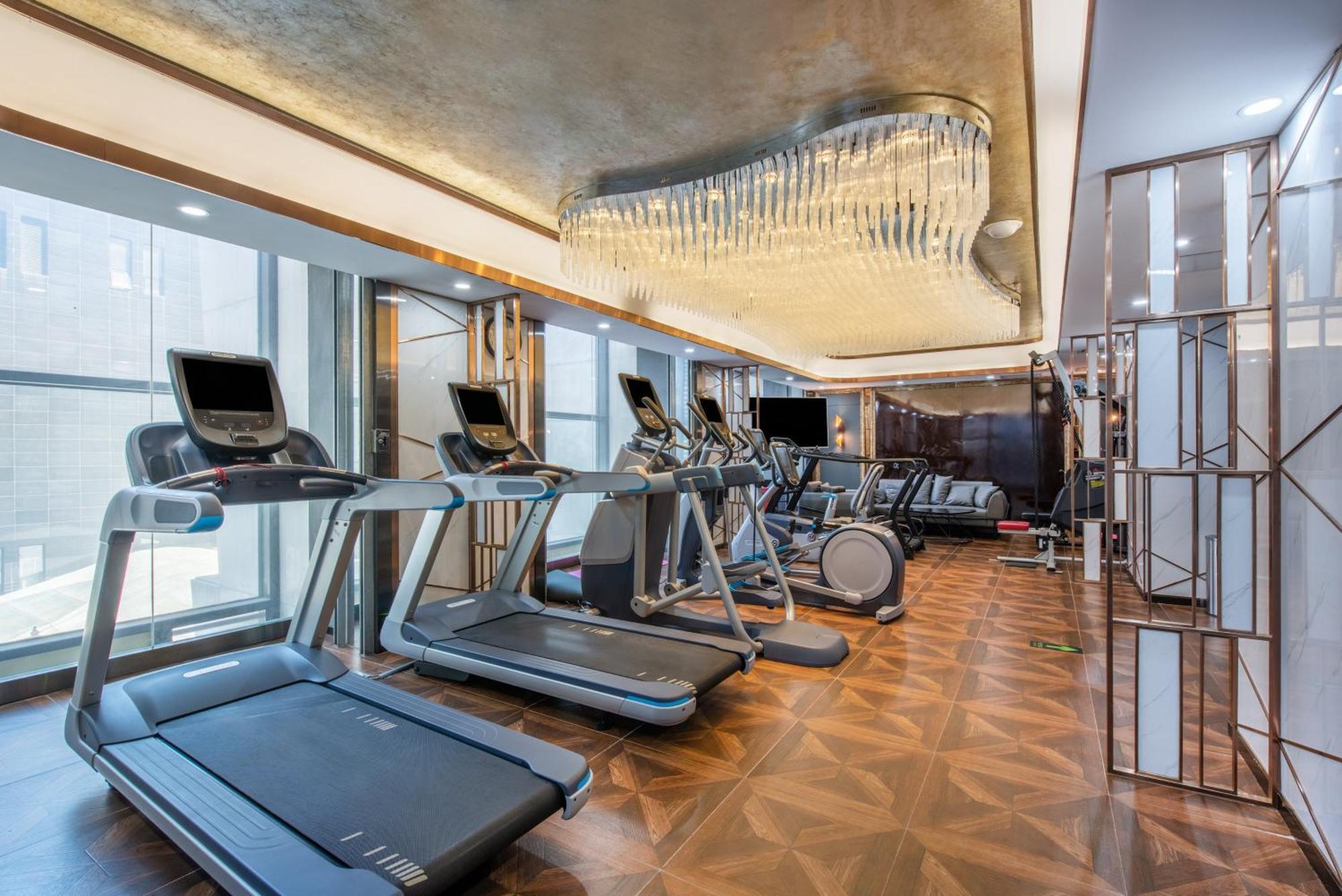 Holiday Inn Express Beijing Huacai By Ihg Exterior photo